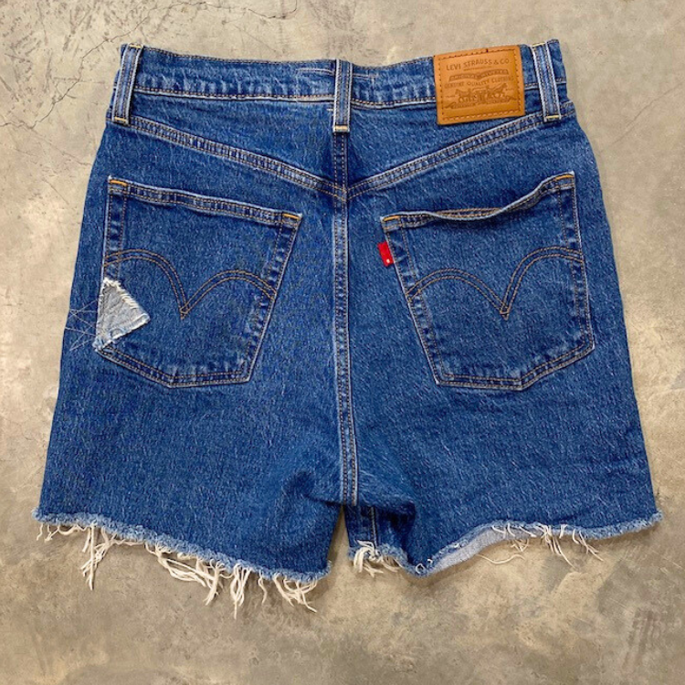 024 Shorts caviR07 Size 10