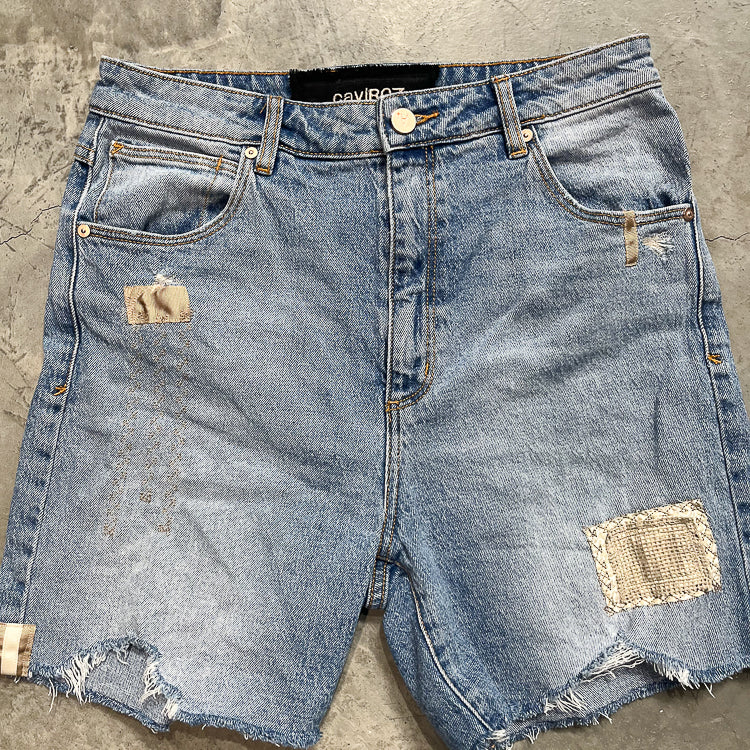 017 caviR.07 Shorts Size 10